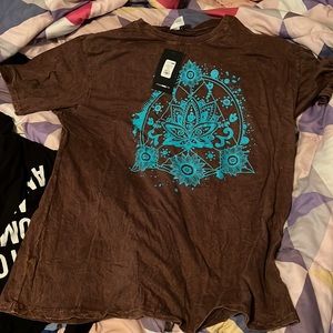 Fashion Nova graphic tee